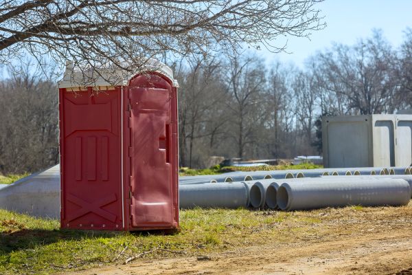 Luxury restroom trailer rental with flushing toilets and sinks in Southern California